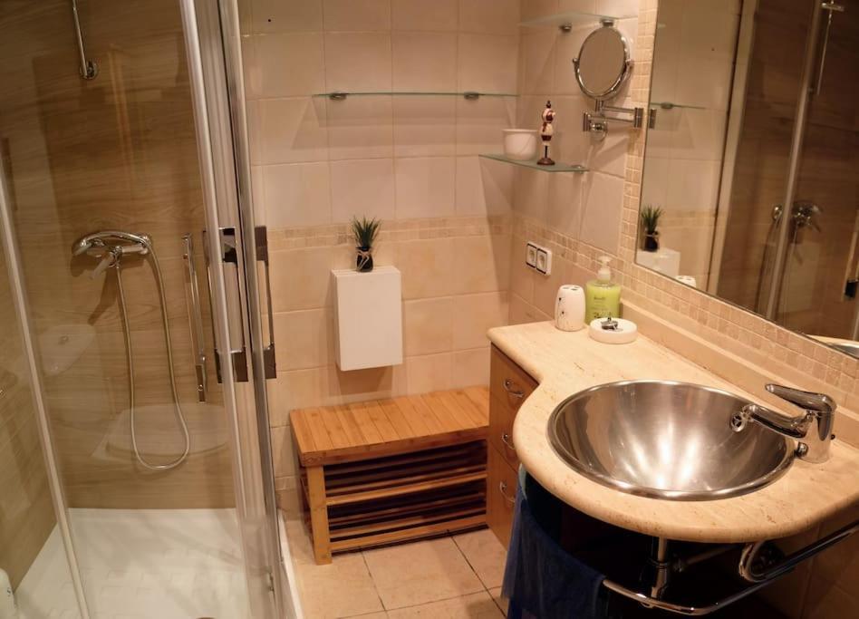 Apartamento “Las Calmas” En Huesca Eksteriør billede